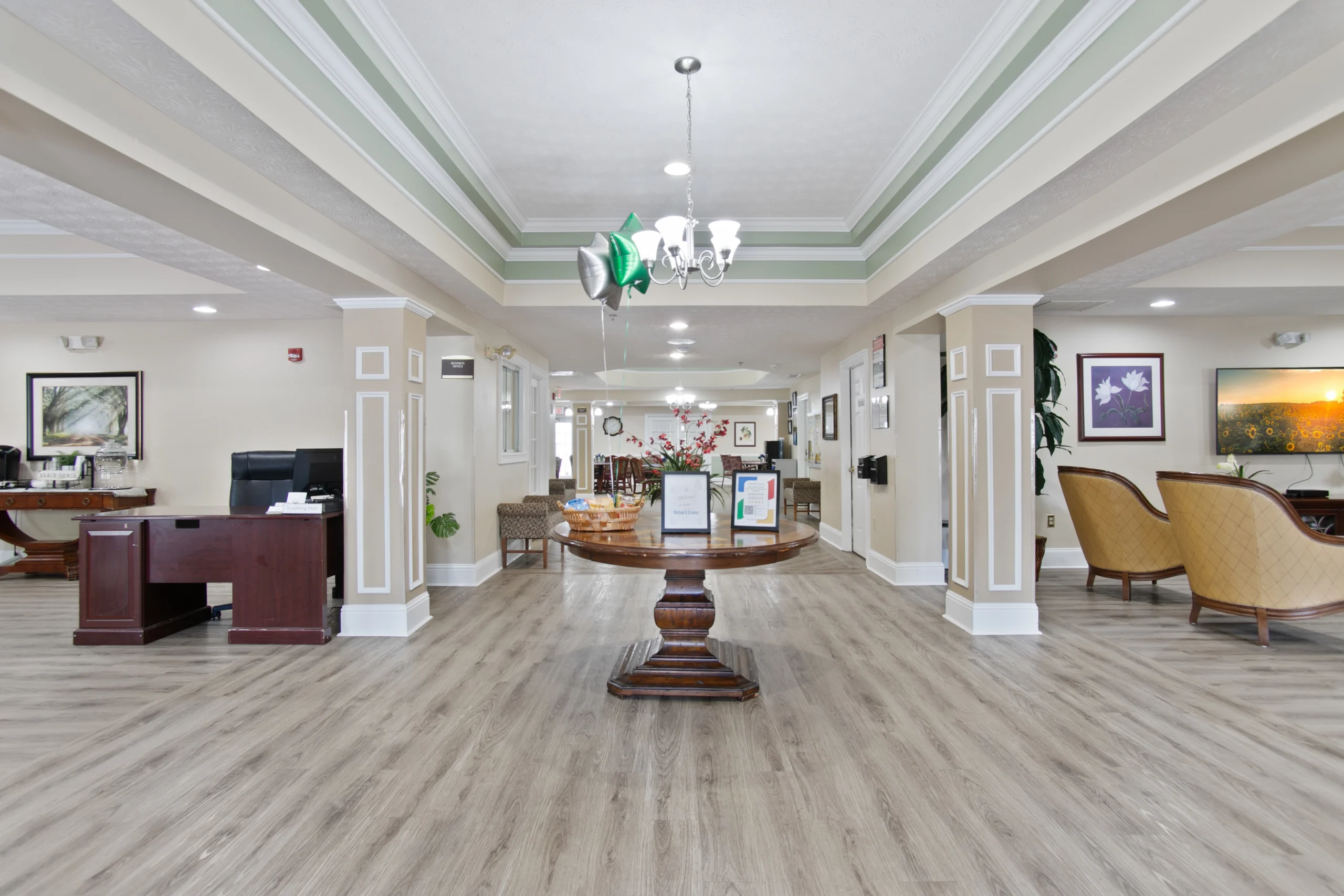 hallway in bellevue village at woodstock