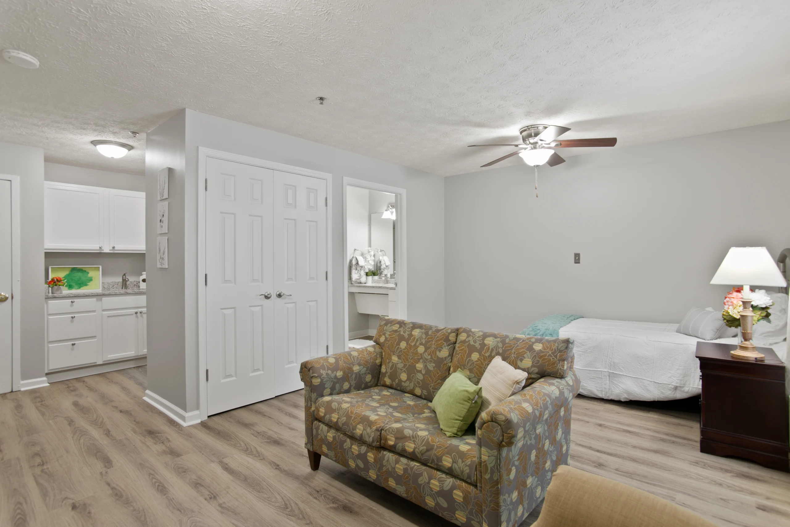 bedroom view at bellevue village at woodstock