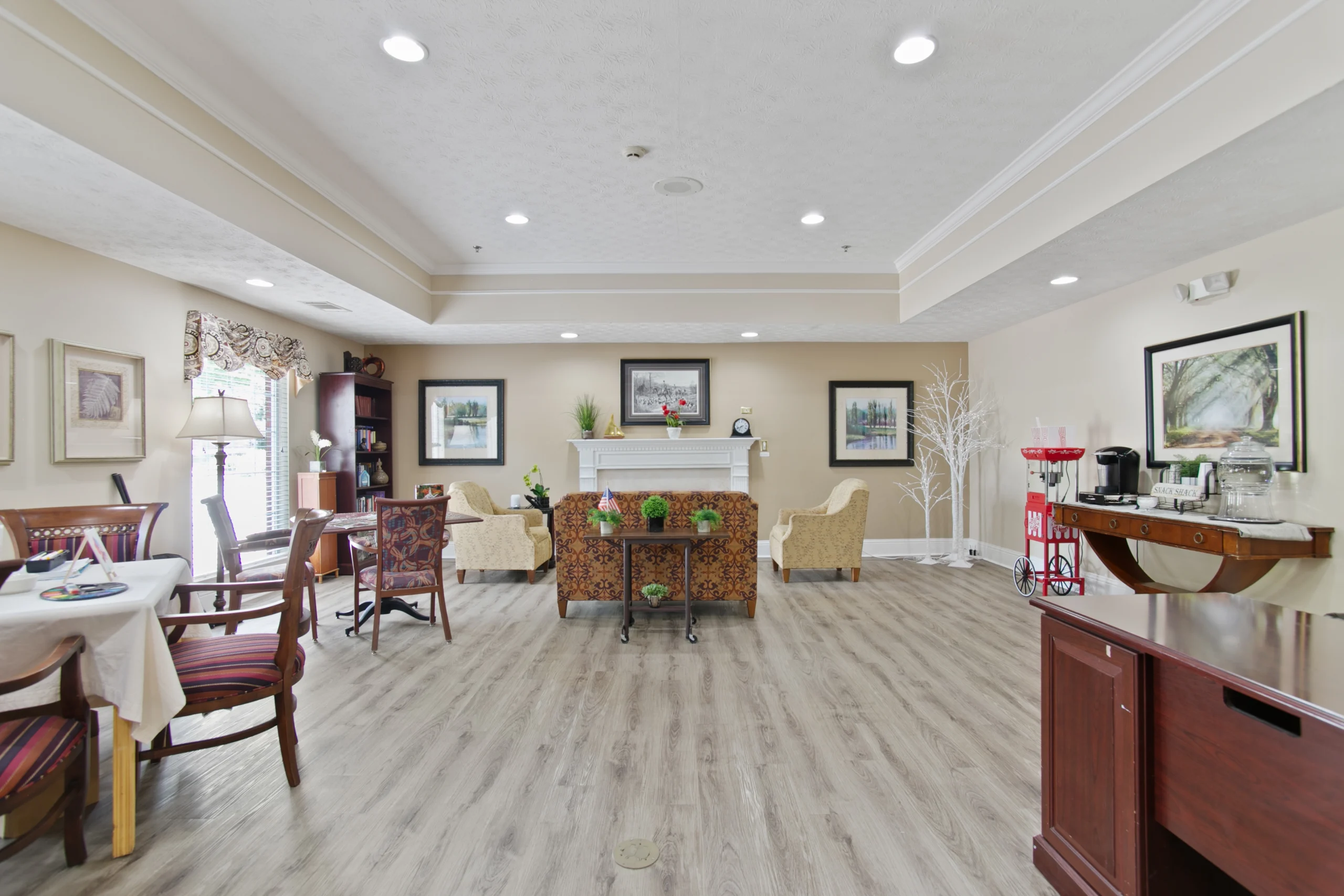 common area at bellevue village at woodstock