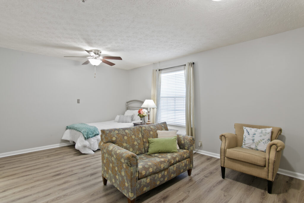 Bellevue-Woodstock-31