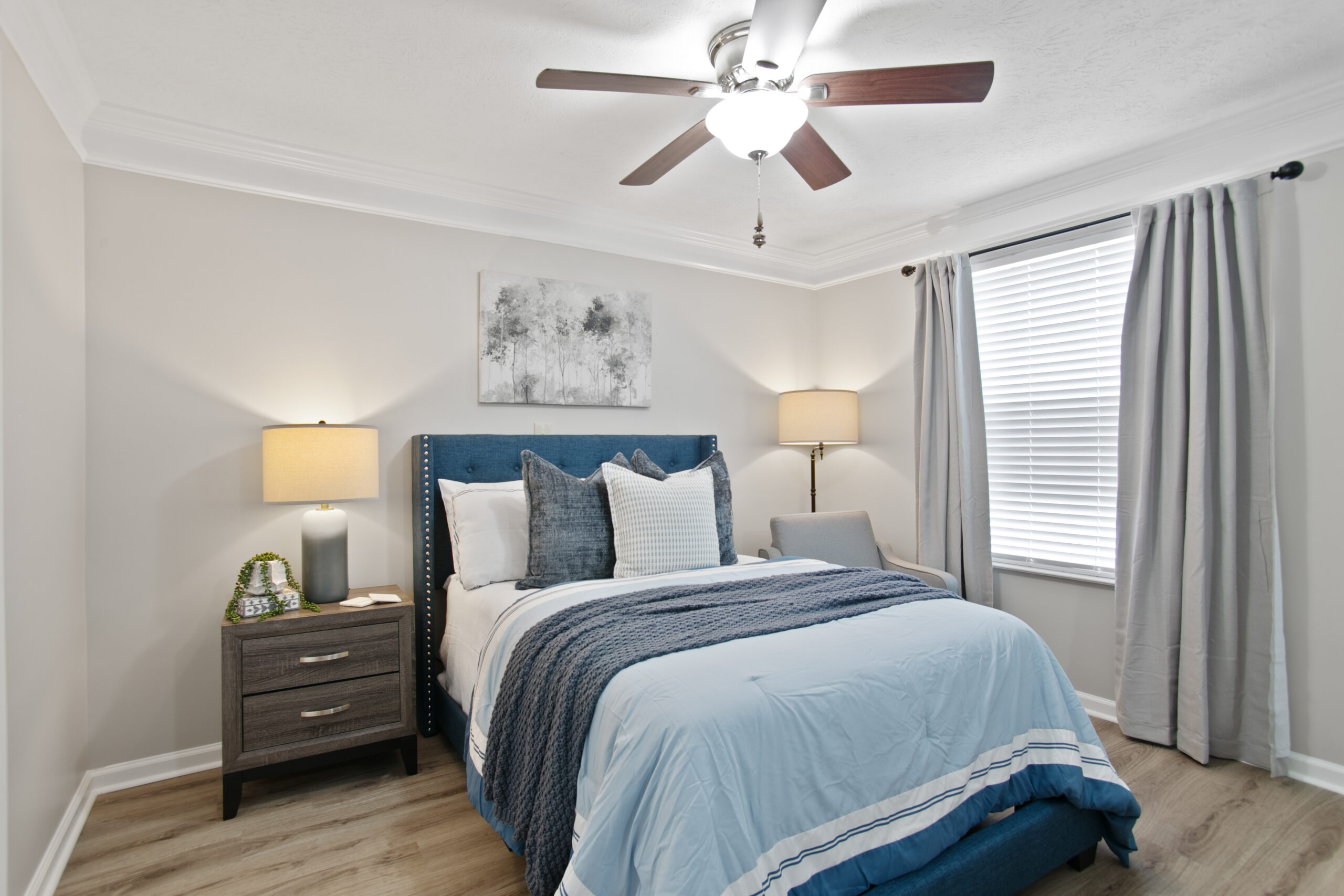 Bellevue-Woodstock-25